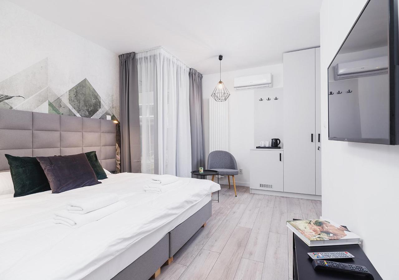 Wow! Aparthotel By Krakowmyplace 외부 사진