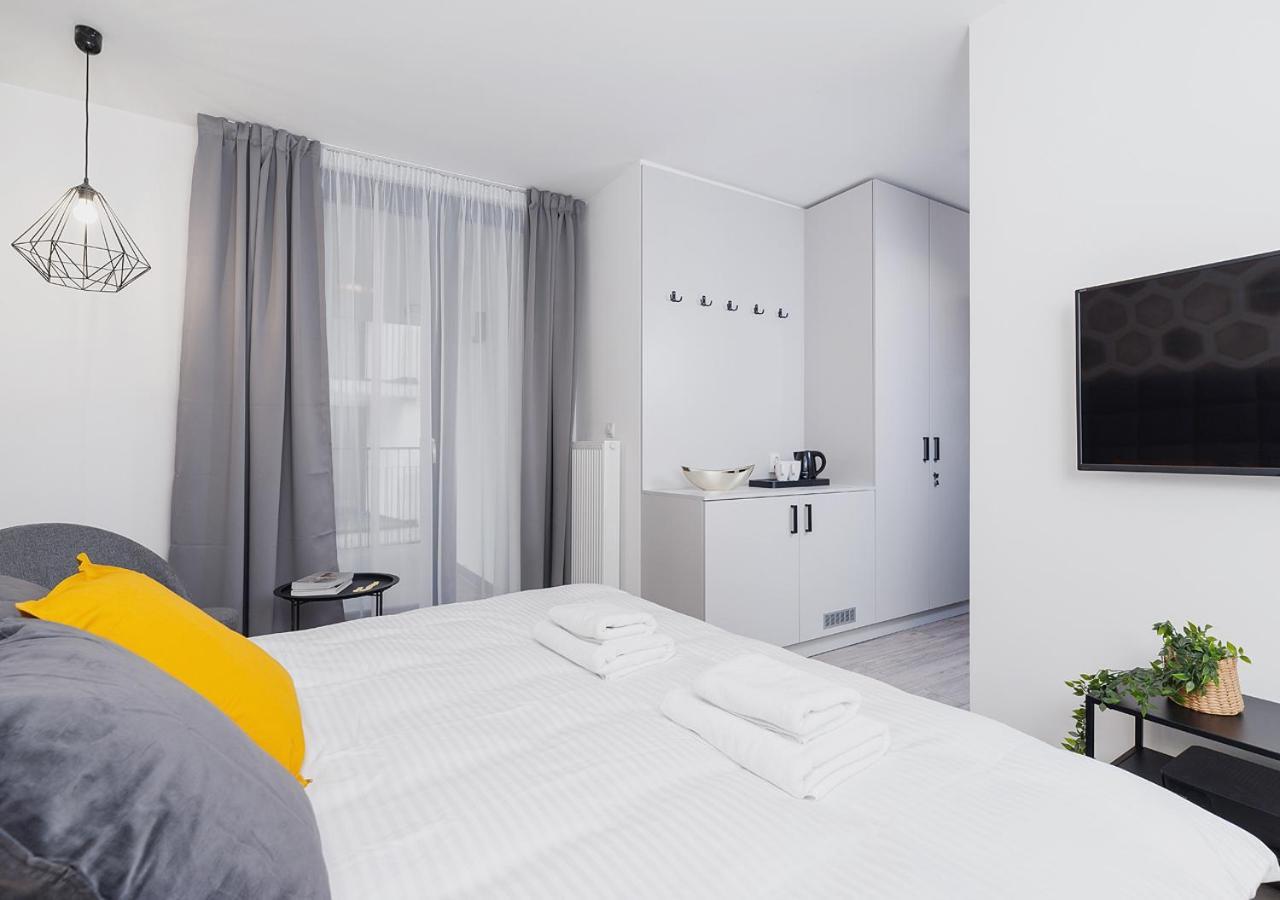 Wow! Aparthotel By Krakowmyplace 외부 사진